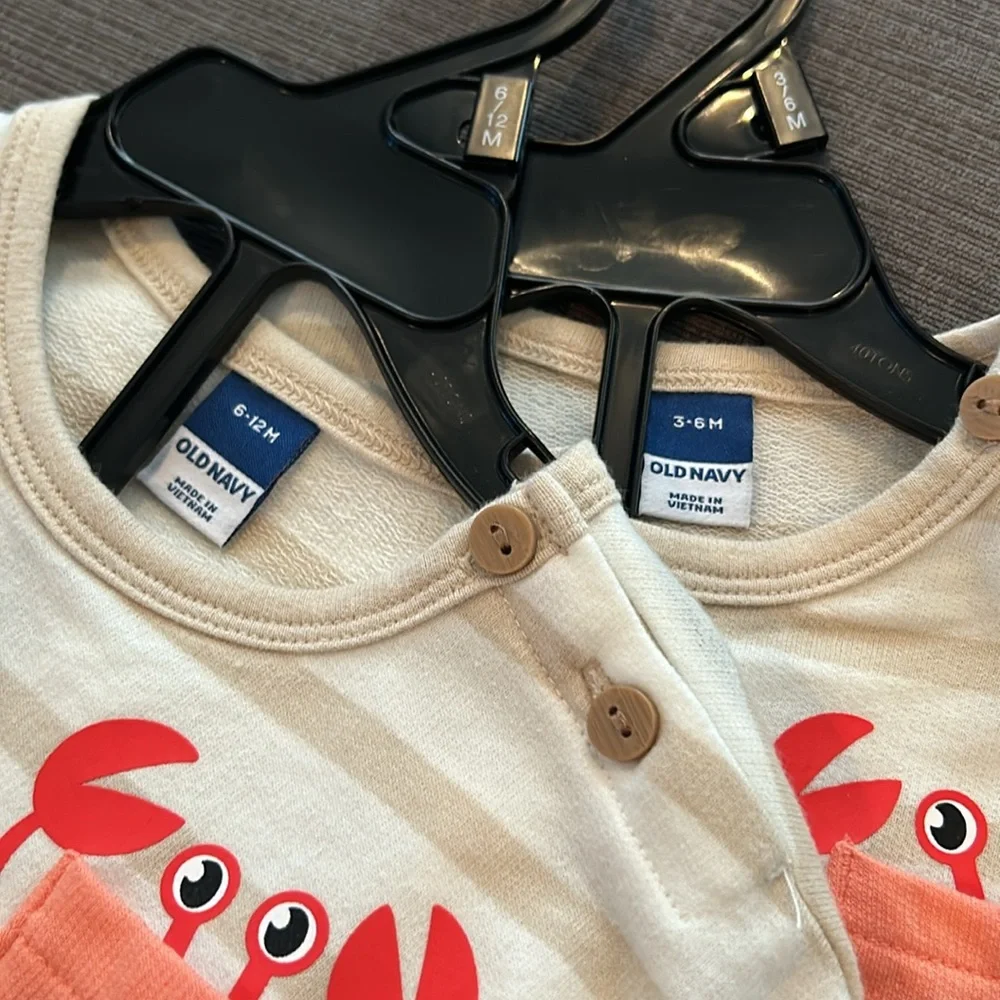 OLD NAVY Baby Girl Crab outfit 2pc (3-6mo) or (6-12mo) NWT